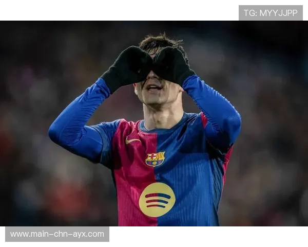 巴萨控球耐心倒脚，佩德里突入禁区挑射漂亮得分