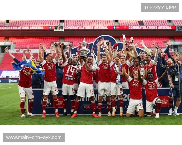 英超阿森纳中路穿插成功：胜局渐渐落定的战术解码